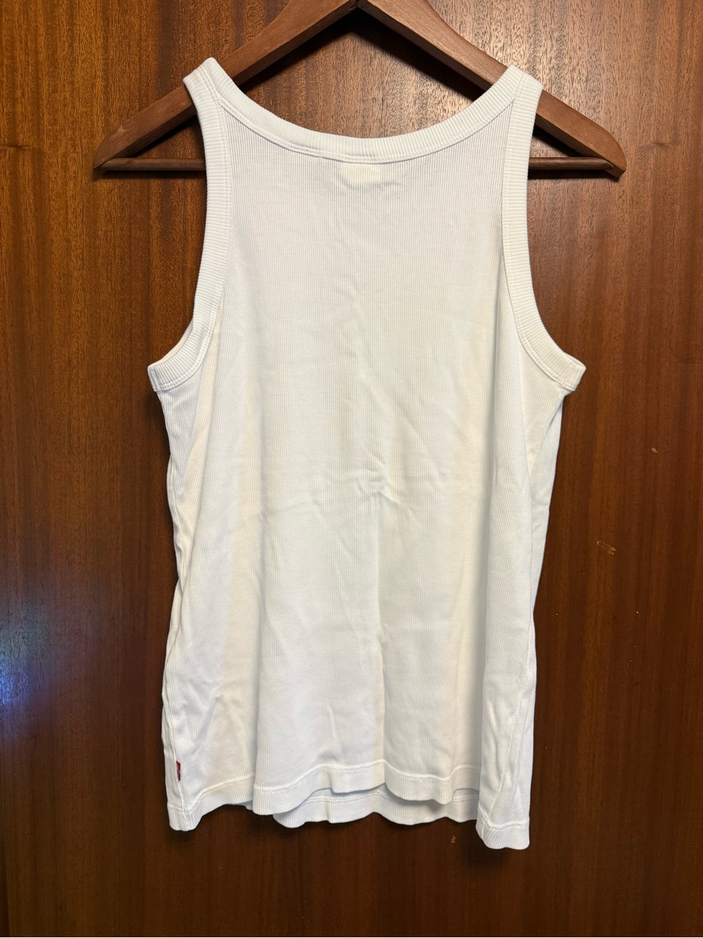 Levi's White Ribbed Tank - Picture 2 of 2